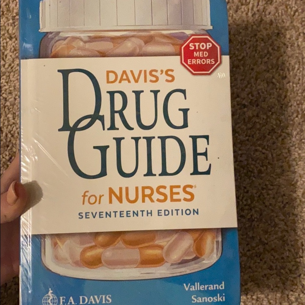 Davis drug guide and diagnostic test book bundle
